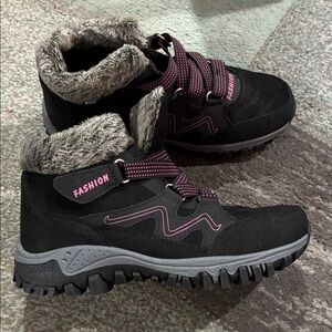 Women's Black Lace-Up Fur-Trim Winter Boots with Pink Accents